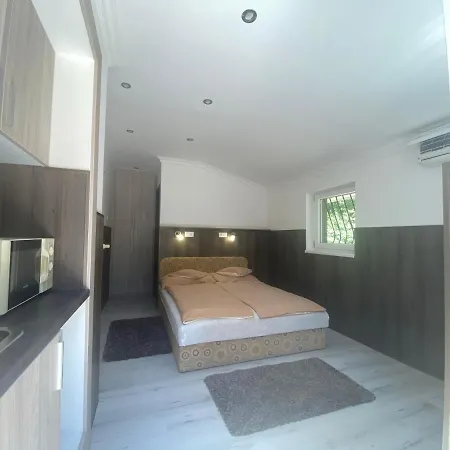 Apartmanhaz Holiday home