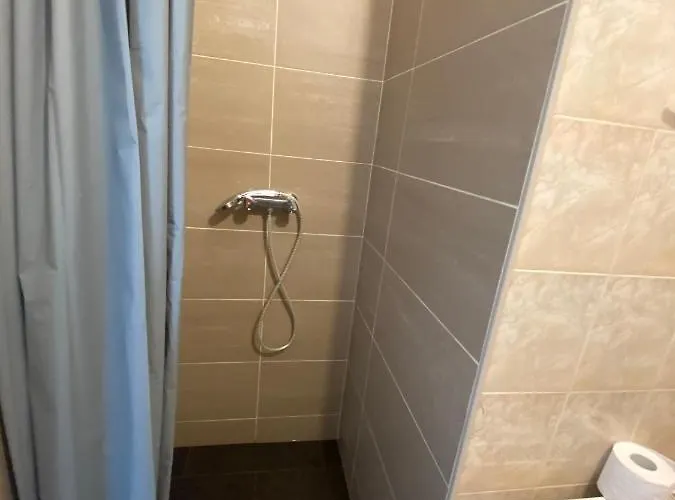 בית נופש Apartmanhaz *