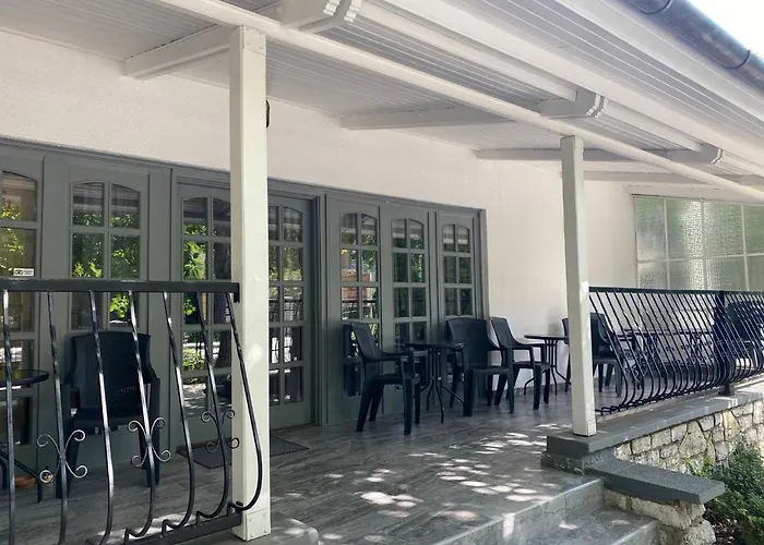 Apartmanhaz בית נופש *